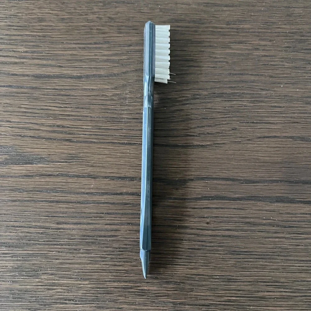 Omega Juicer 8003 8004 8005 8006 Cleaning Brush (missing 1‎ bristle)